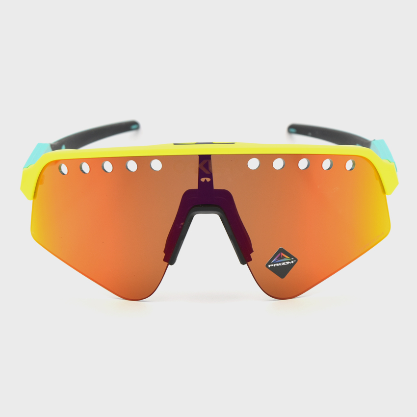 오클리 선글라스 수트로 라이트 스윕 OO9465-0639 오클리 선글라스 수트로 라이트 스윕 OO9465-0639