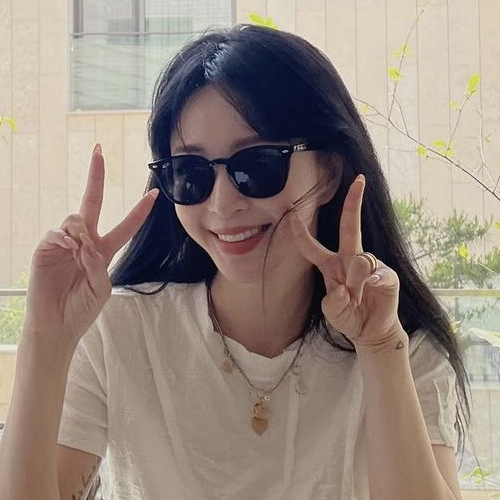 레이벤 선글라스 RB4258-F 601/71 (52) 레이벤 선글라스 RB4258-F 601/71 (52)